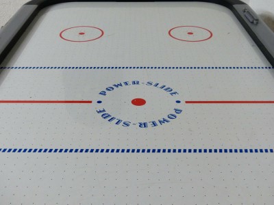 Air hockey