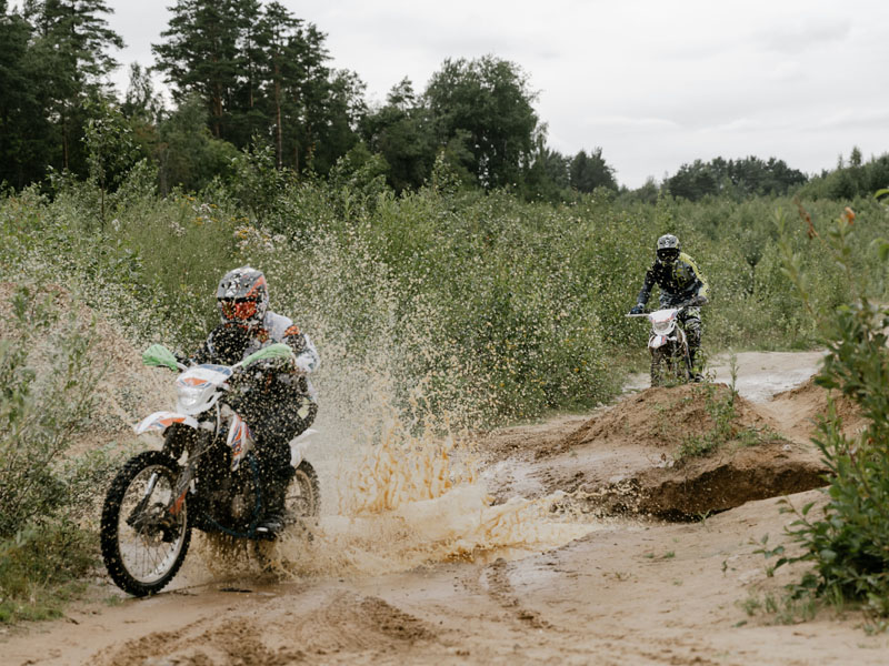 dirt bikes